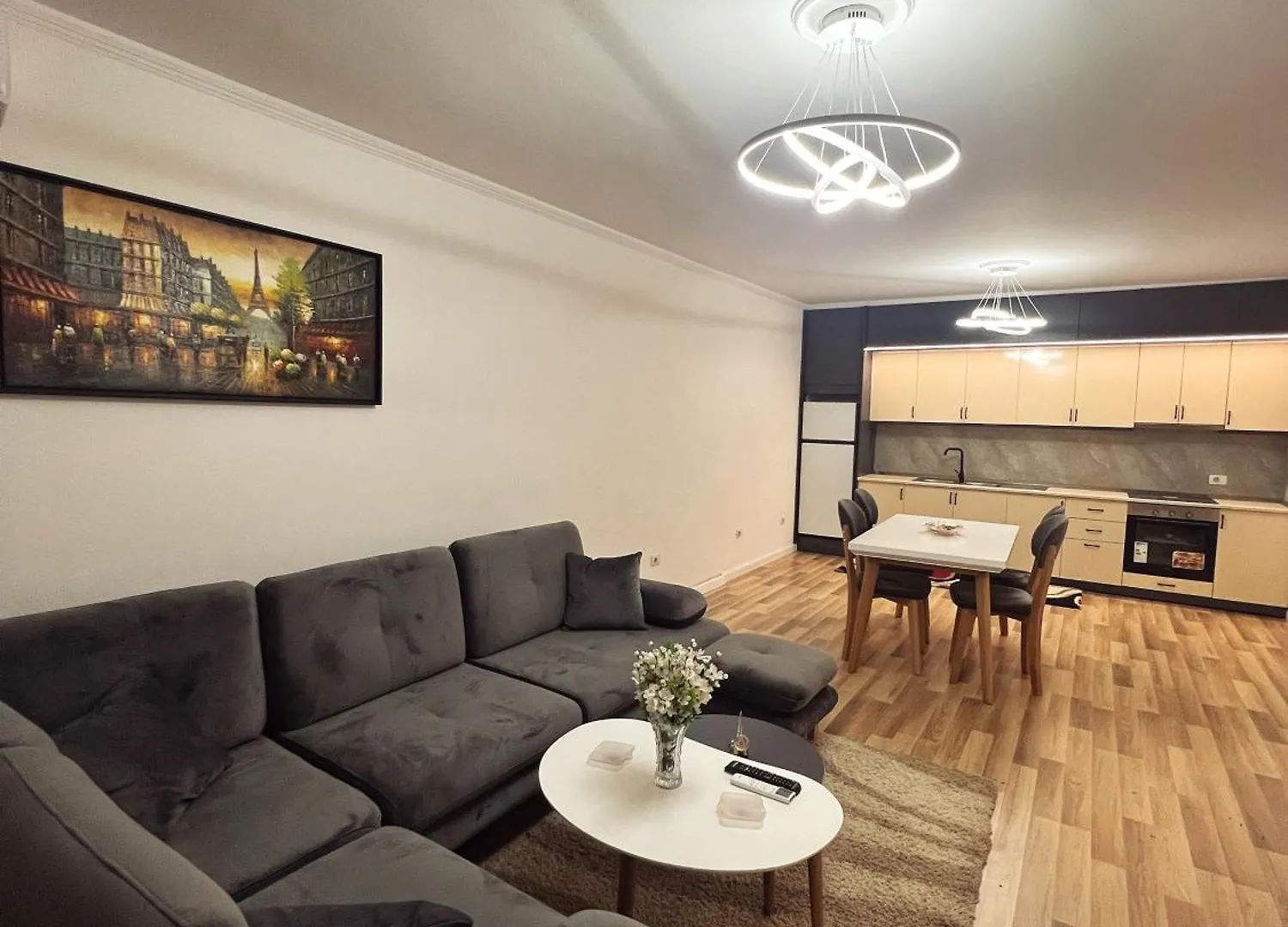 Art'S Apartment Tirana