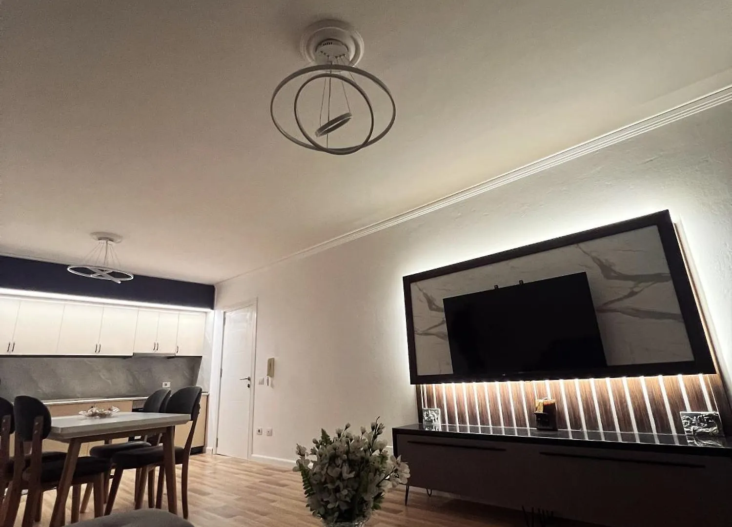 Art'S Apartment Tirana